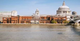 City of London School building in London
