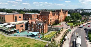 St Dunstan's College building in LONDON