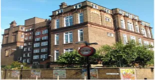 William Davis Primary School building in London