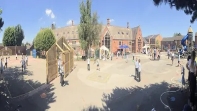 Hunslet Carr Primary School building in Leeds