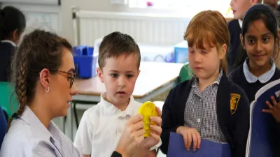 Bearwood Primary School building in Wokingham