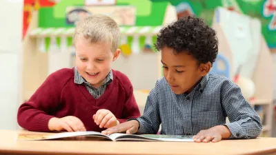 Lockers Park School building in Hemel Hempstead