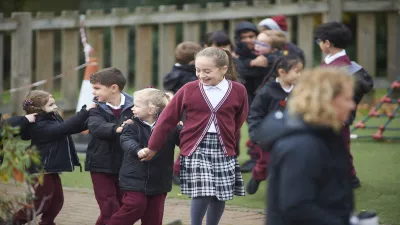 Manor Lodge School building in Shenley