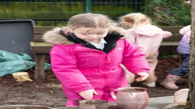 Toton Banks Road Infant and Nursery School building in Nottingham