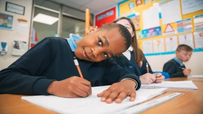 Croft Junior School building in Nuneaton