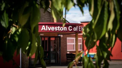 Alveston CofE Primary School building in Stratford-upon-Avon