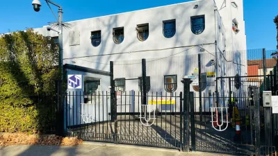 Avigdor Hirsch Torah Temimah Primary School building in London
