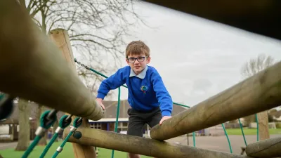 Weyfield Primary Academy building in Guildford