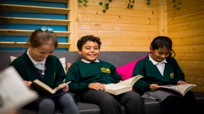The Oaklands Primary School building in Birmingham