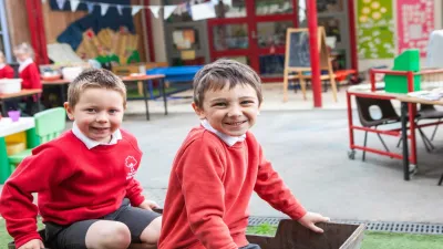 Robert Bakewell Primary School building in Loughborough