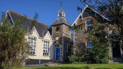 Lady Modiford's Church of England Primary School building in Yelverton