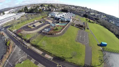 Oakwood Primary Academy building in Plymouth