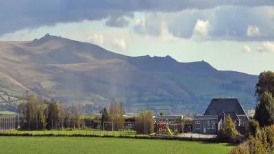 Boasley Cross Community Primary School building in Okehampton