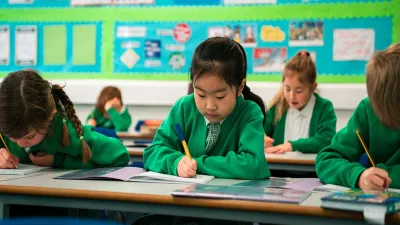 Green Lane Primary and Nursery School building in Worcester Park